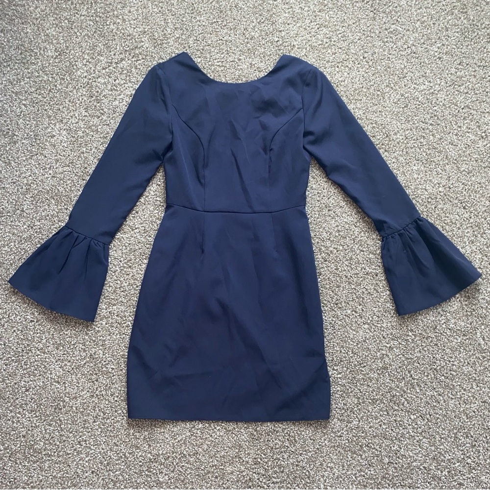 NWT Gianni Bini Flare Sleeve Sheath Bodycon Navy Dress